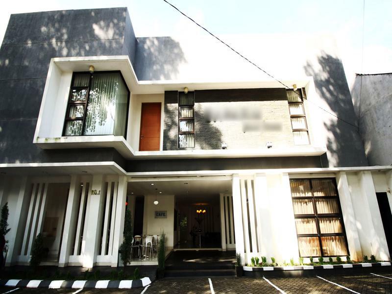 Zen Rooms Mundinglaya Dago Бандунг Экстерьер фото