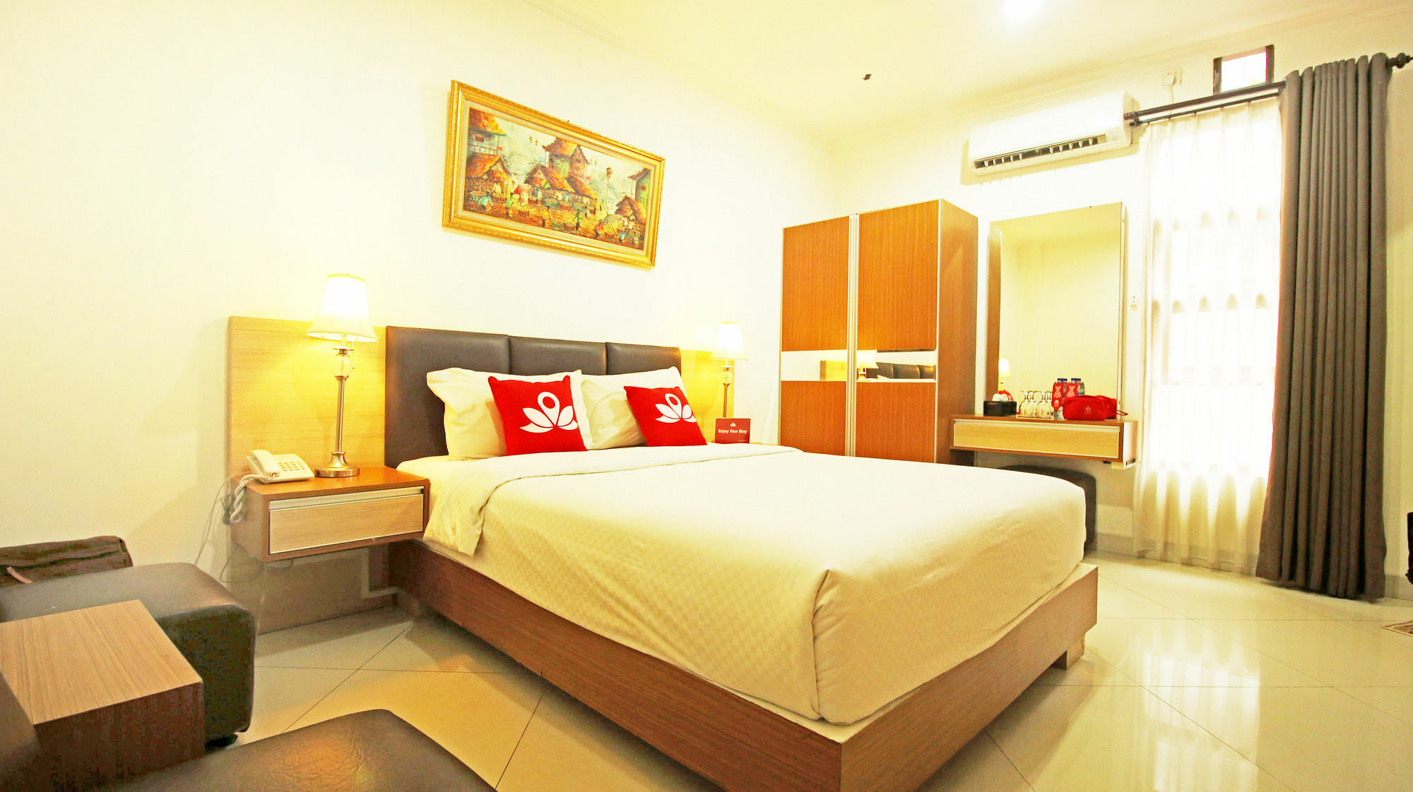 Zen Rooms Mundinglaya Dago Бандунг Экстерьер фото